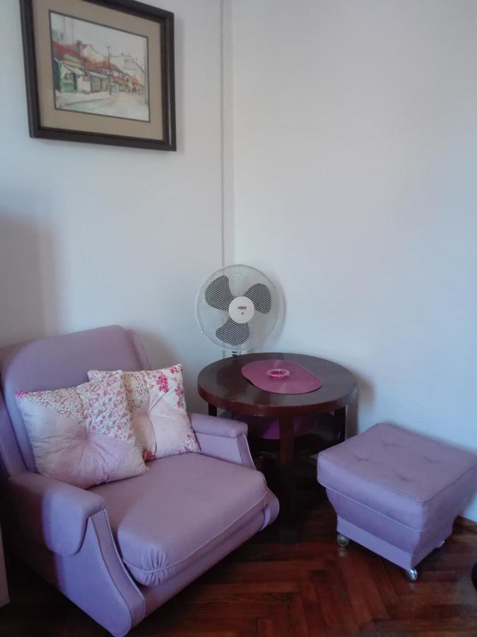Cozy Downtown Apartment 베오그라드 외부 사진